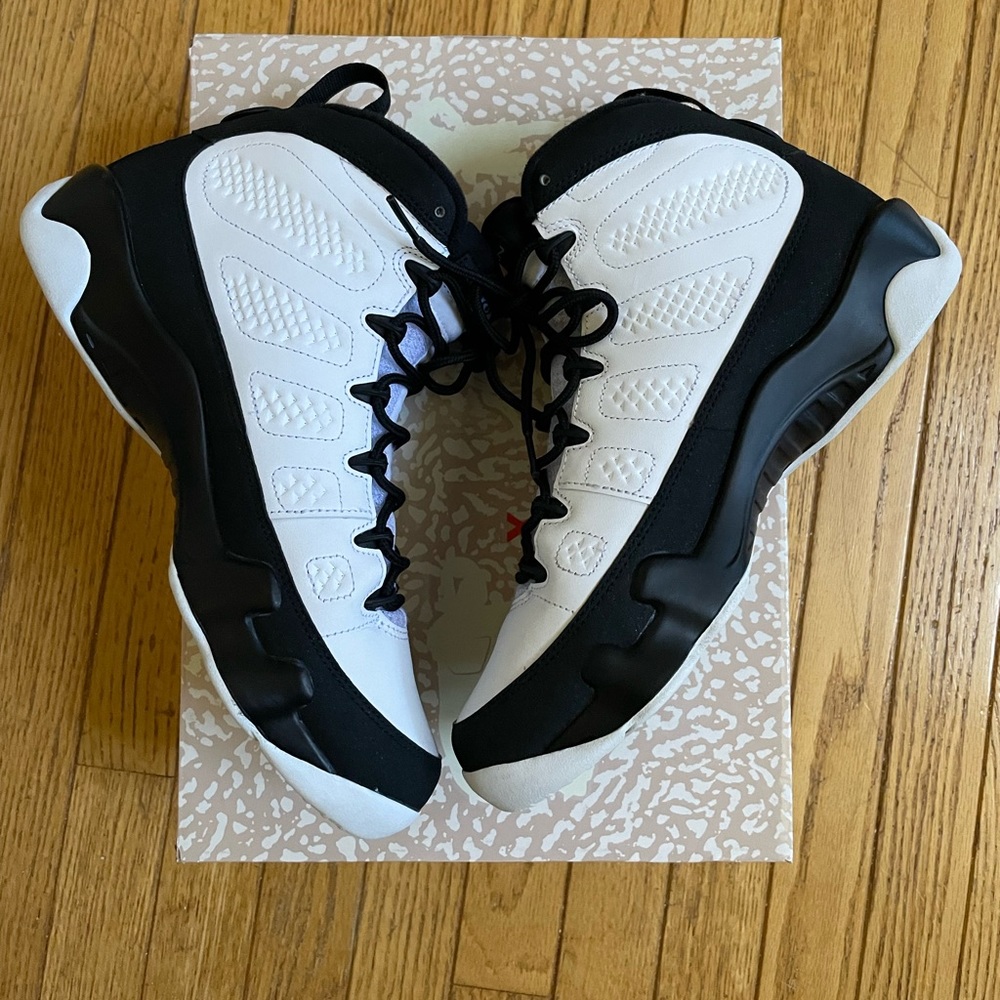 Jordan 9 University Blue Size 8.5